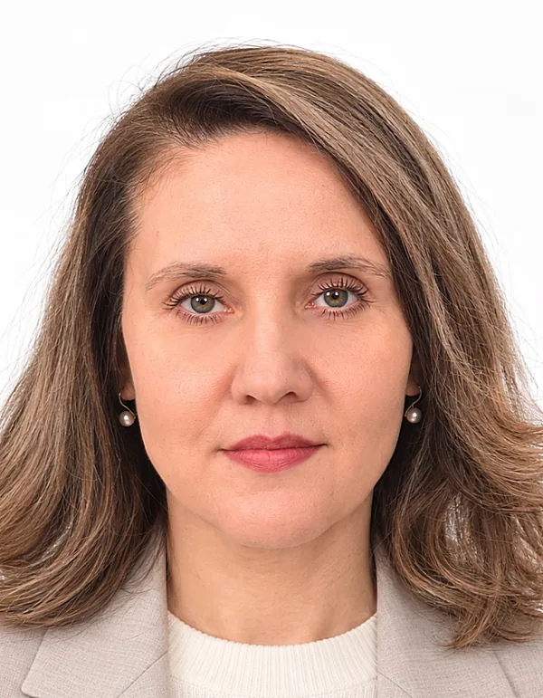Валентина · Согласованный портрет — основа деловой серии